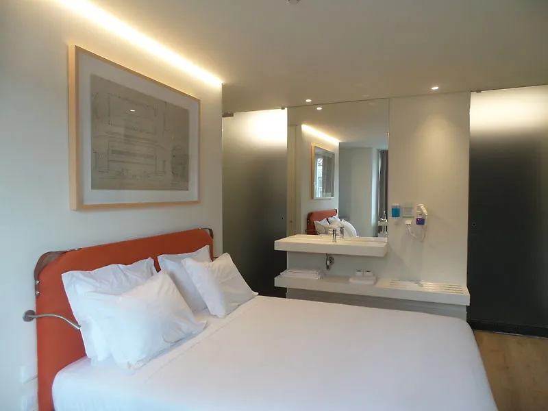 Ascensor Da Bica - Lisbon Serviced Apartments Portekiz